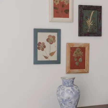 Germogli I Tenuta Di Fassia בית חווה