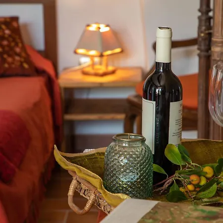 Germogli I Tenuta Di Fassia בית חווה גוביו